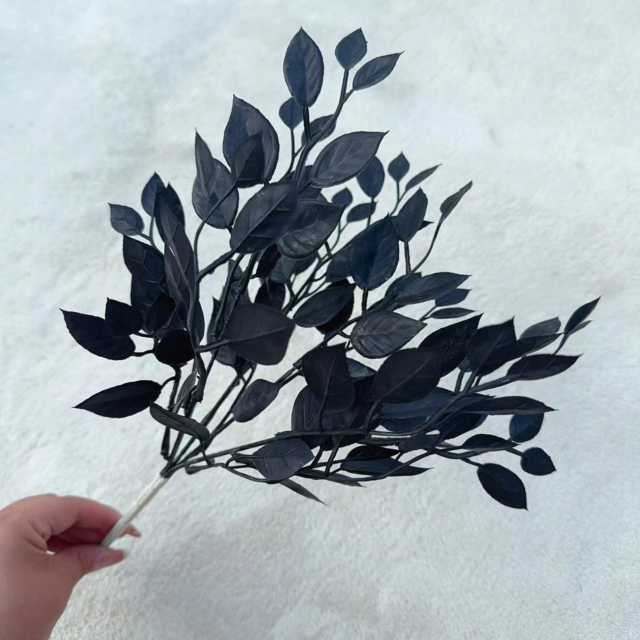 Black Halloween Artificial Flo - Desk Setup Plants のレビューと価格