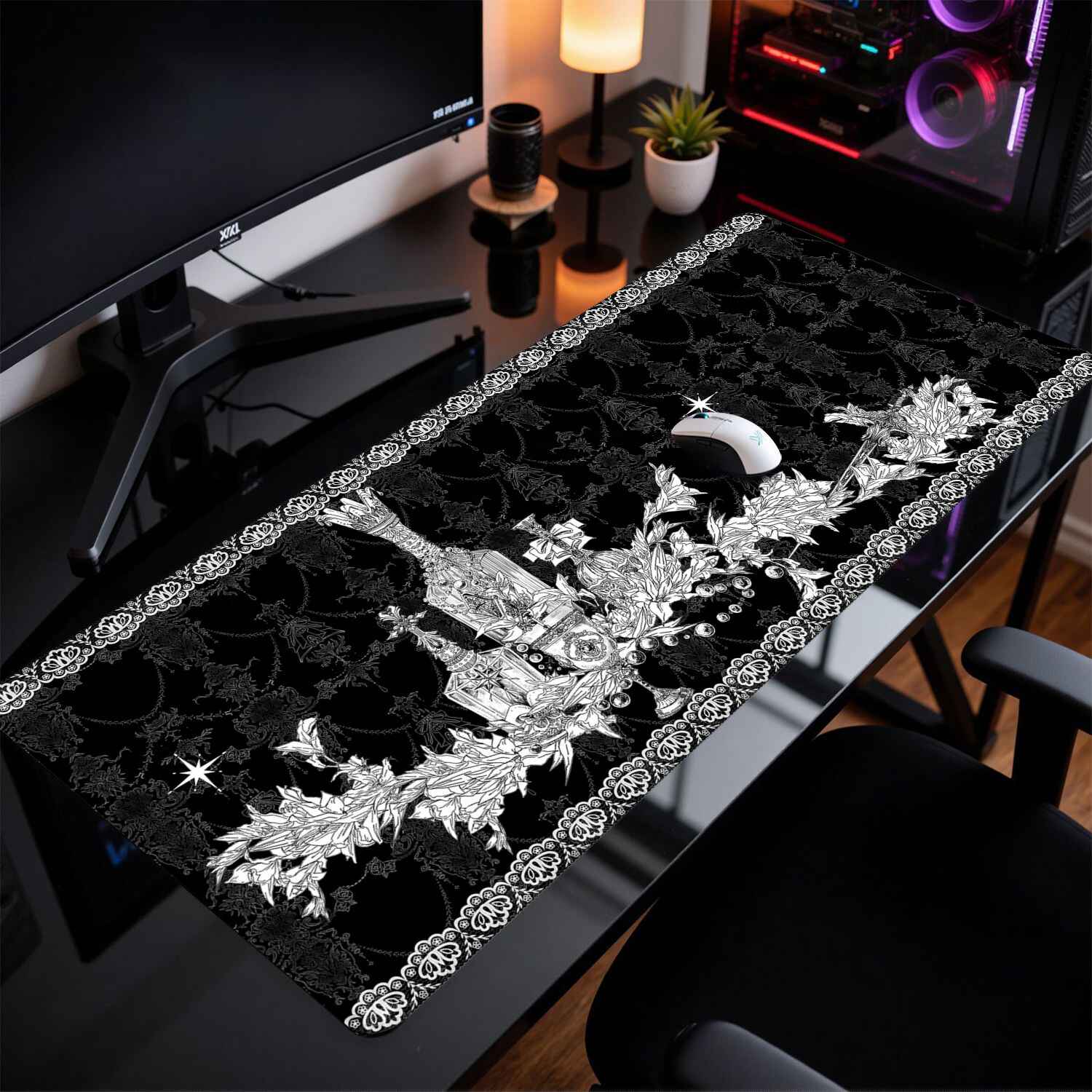 Divine Realm Gothic Building M - Rubber Mat Desk のレビューと価格