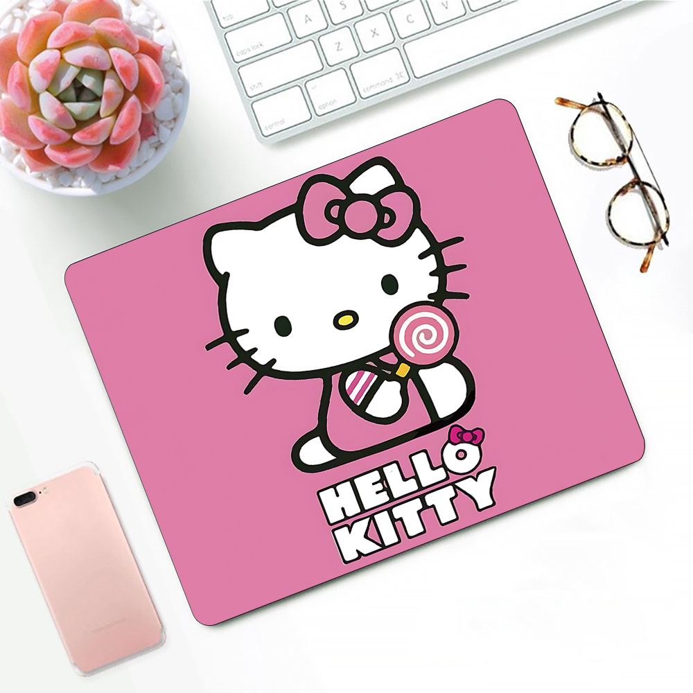 Cute pink anime Hello Kitty Ga - Desk Setup Anime のレビューと価格