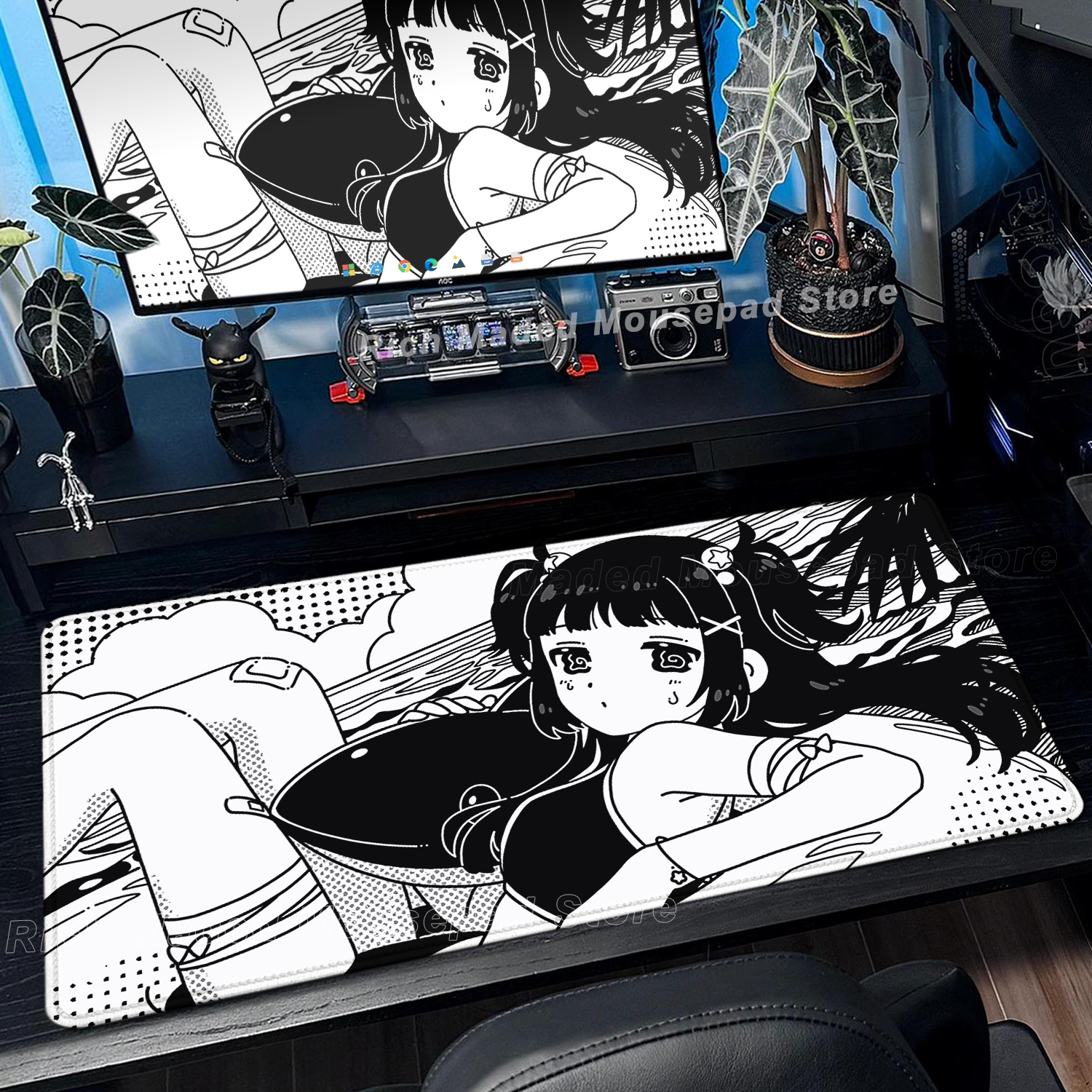 Black White Anime Girl Mouse P - Desk Setup Anime のレビューと価格
