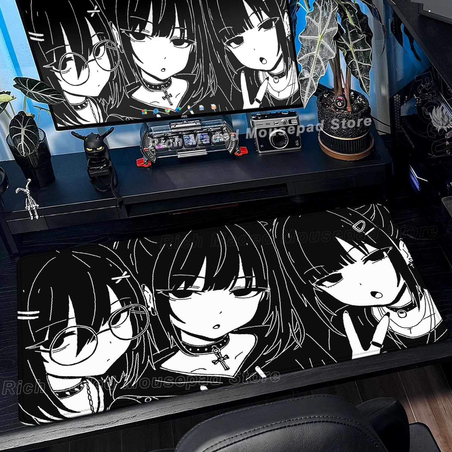 Black White Anime Girl Mouse P - Desk Setup Anime のレビューと価格