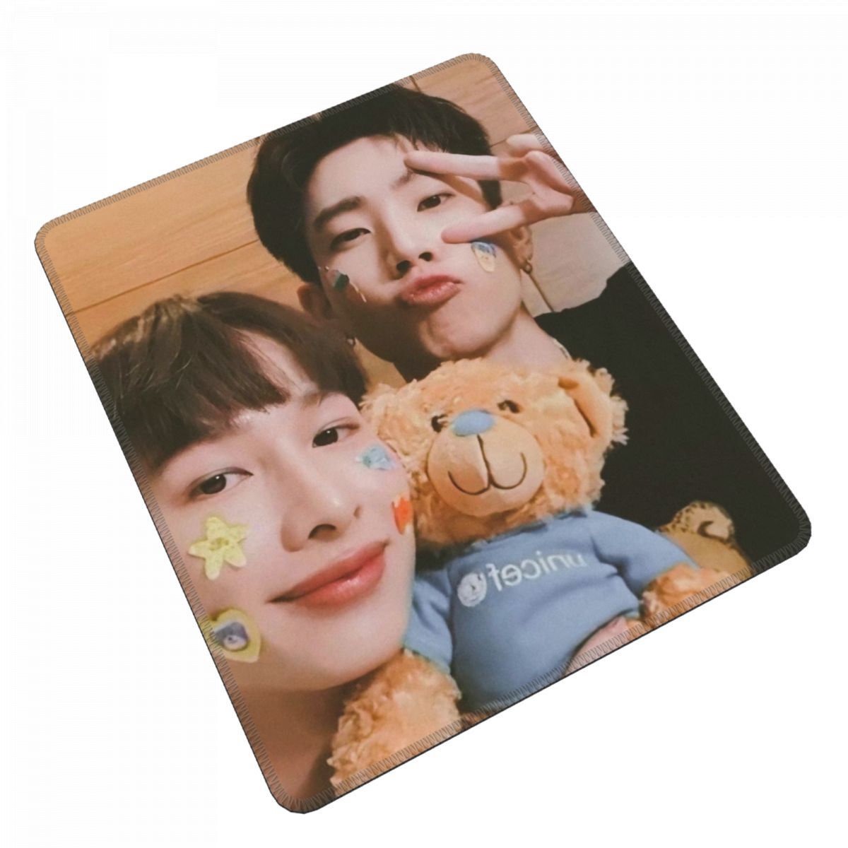 Offgun Magazine Cover Poster C - Rubber Mat Desk のレビューと価格