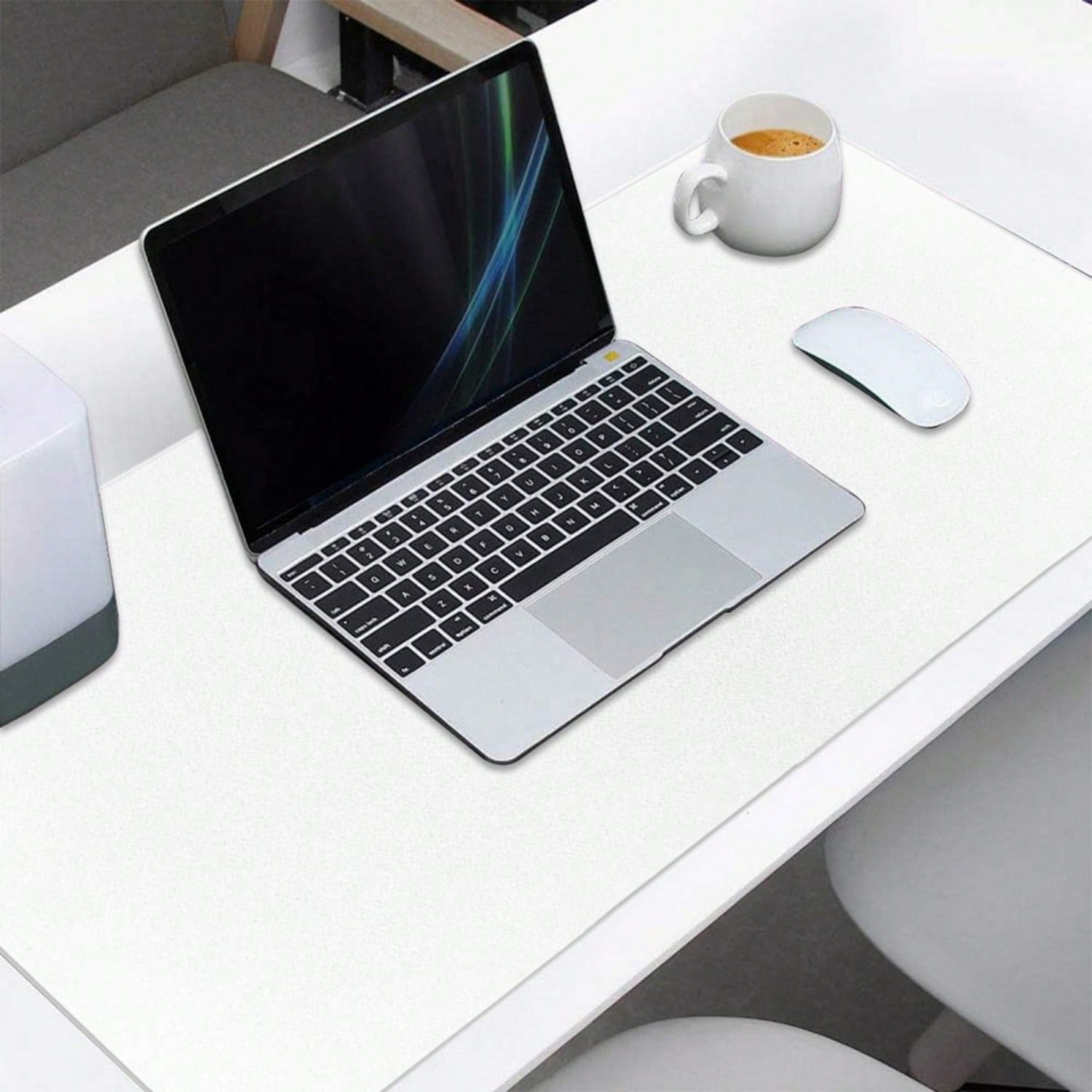 Japanese-Style Wave Surfing Mo - Desk Setup Designer のレビューと価格