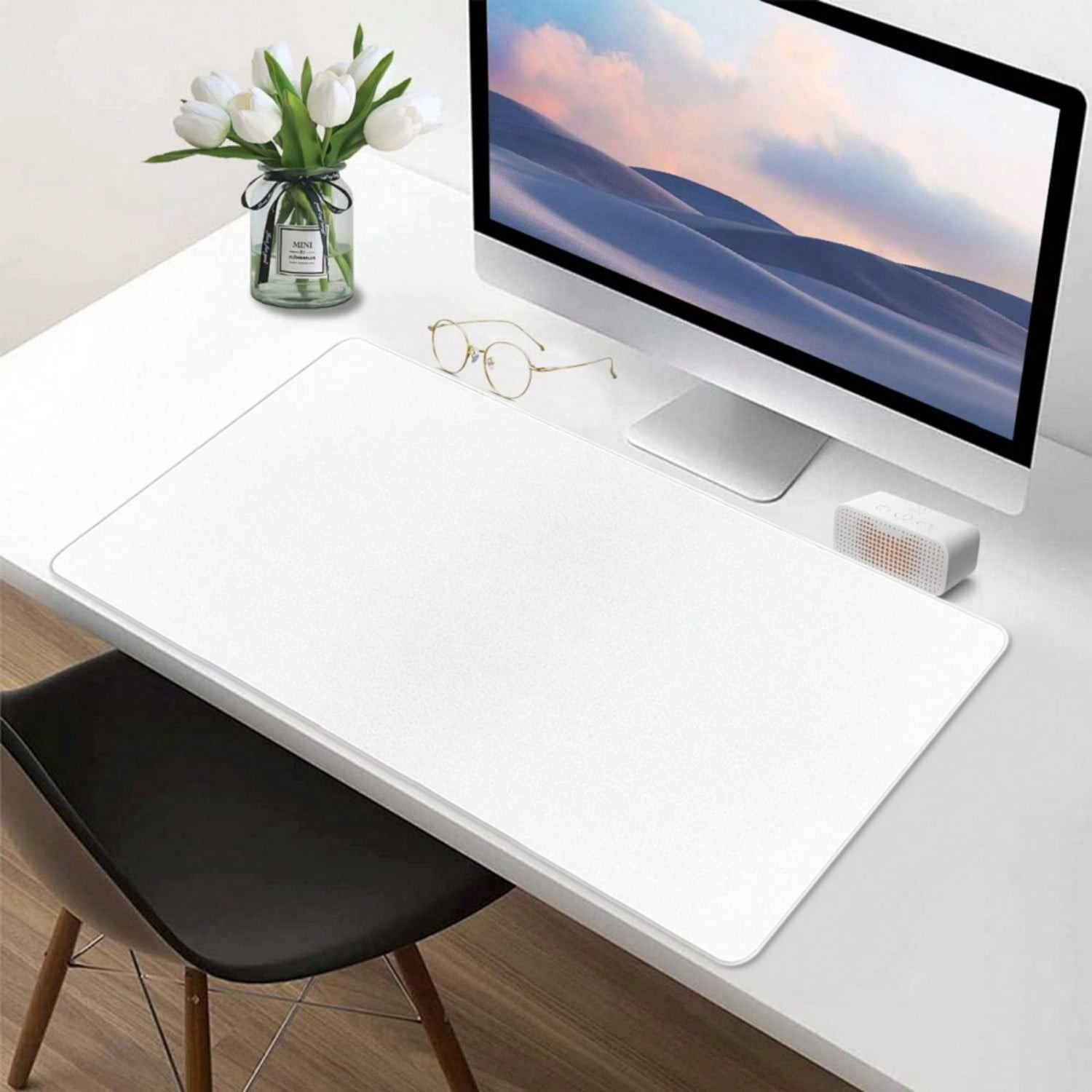 Japanese-Style Wave Surfing Mo - Desk Setup Designer のレビューと価格