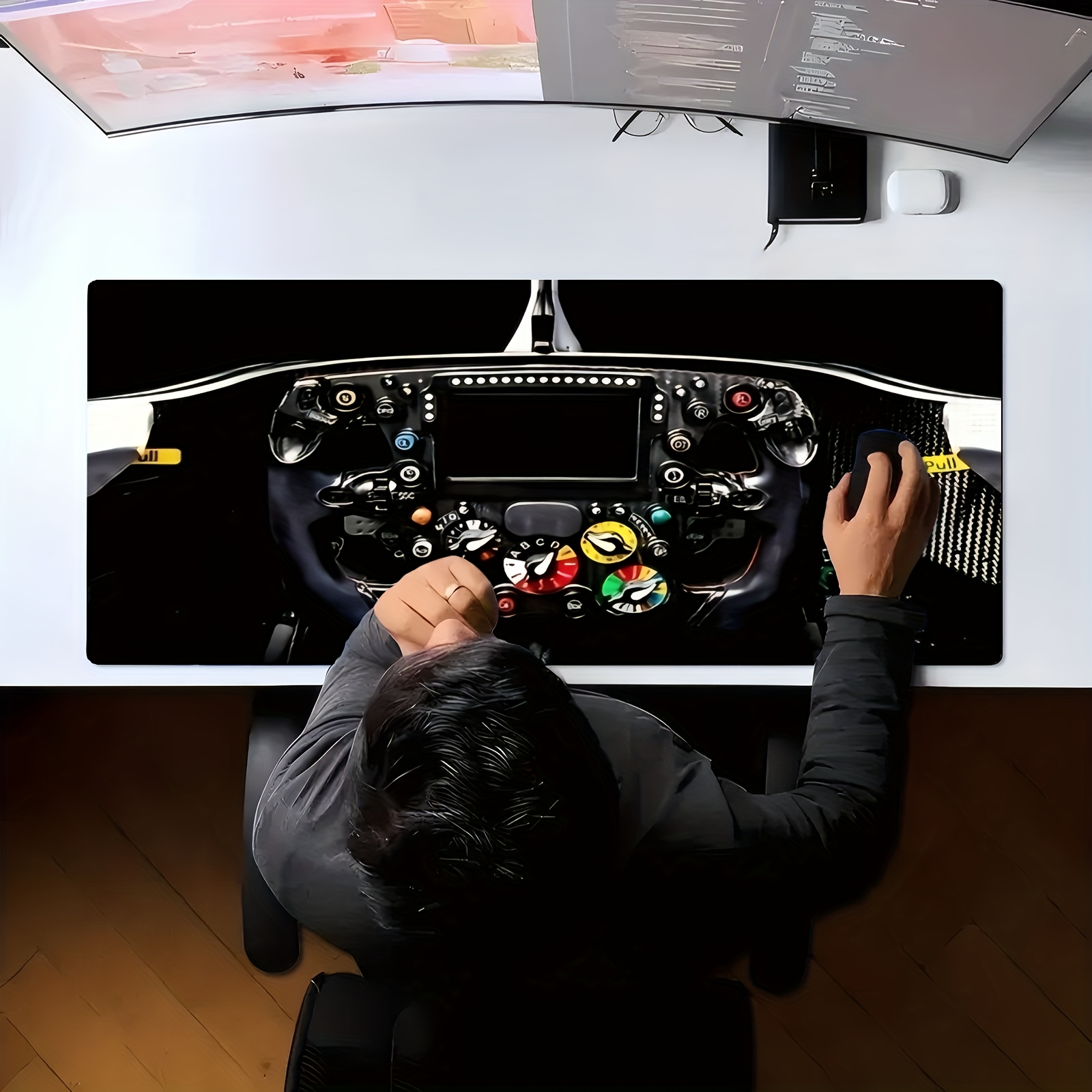 Formula 1 Steering Wheel Desig - Desk Setup Designer のレビューと価格
