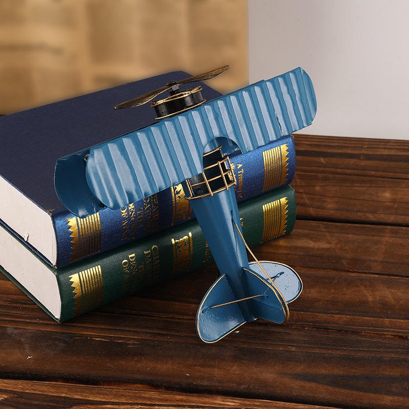 Retro Iron Metal Aircraft Mode - Desk Setup Photo のレビューと価格